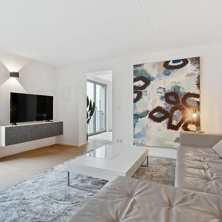 Stylish In Grund With Balcony & Views Apartman Luxemburg