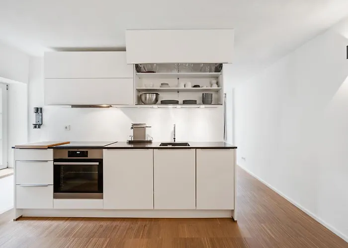 Appartement Stylish In Grund With Balcony & Views